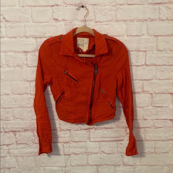 Free People Jackets & Blazers - Free People linen blend cropped boho moto jacket
